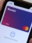 Банк Revolut начал блокировать счета живущим в ЕС россиянам: что произошло?